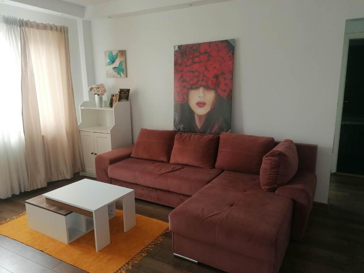 Apartament Near The Park Two Rooms Bucarest Exterior foto