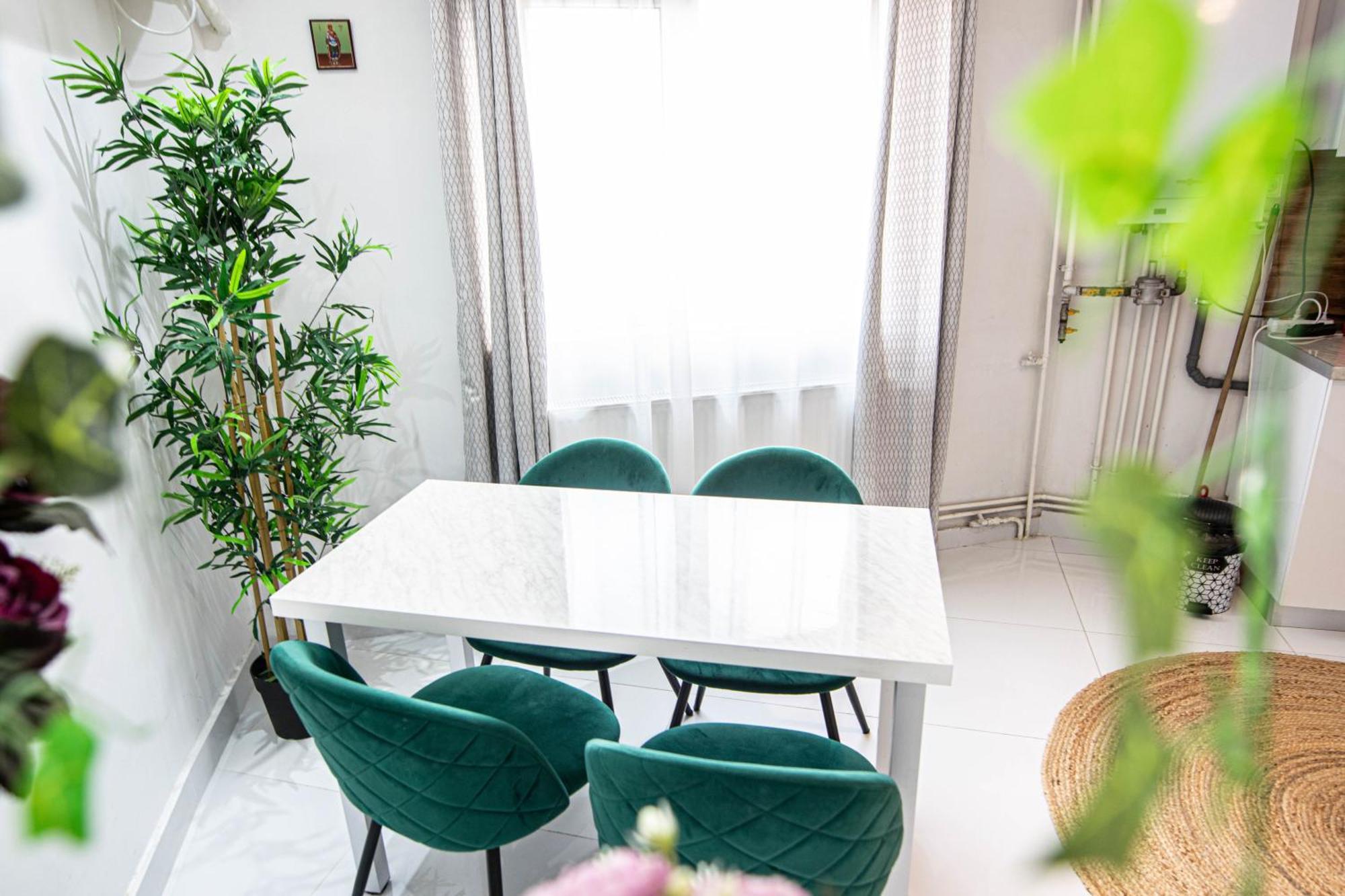 Apartament Near The Park Two Rooms Bucarest Exterior foto