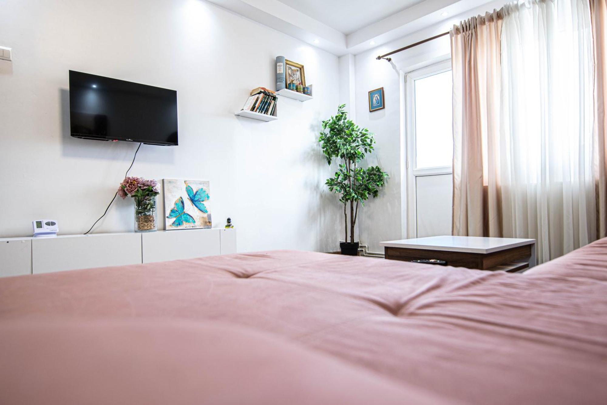 Apartament Near The Park Two Rooms Bucarest Exterior foto