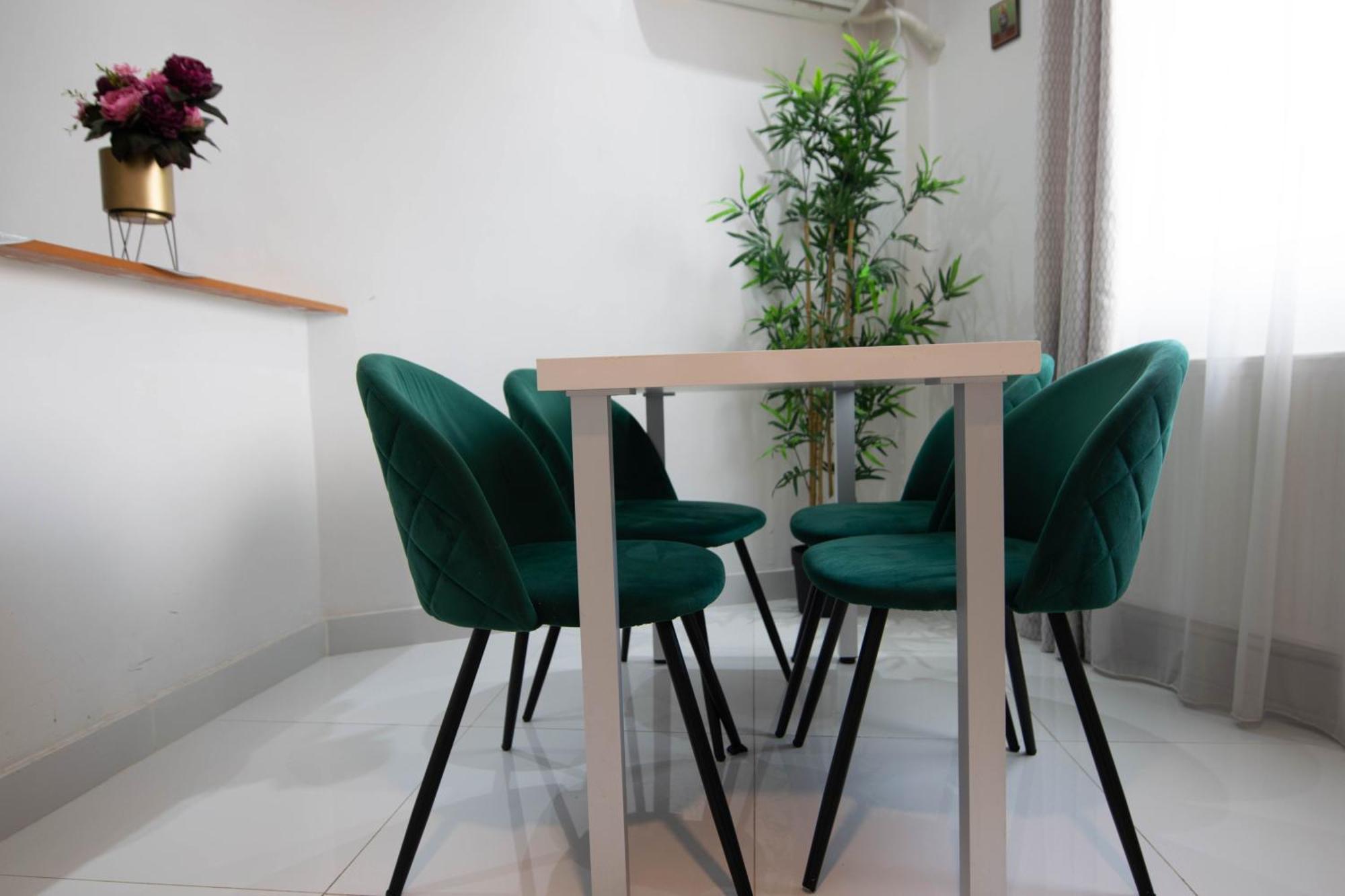 Apartament Near The Park Two Rooms Bucarest Exterior foto